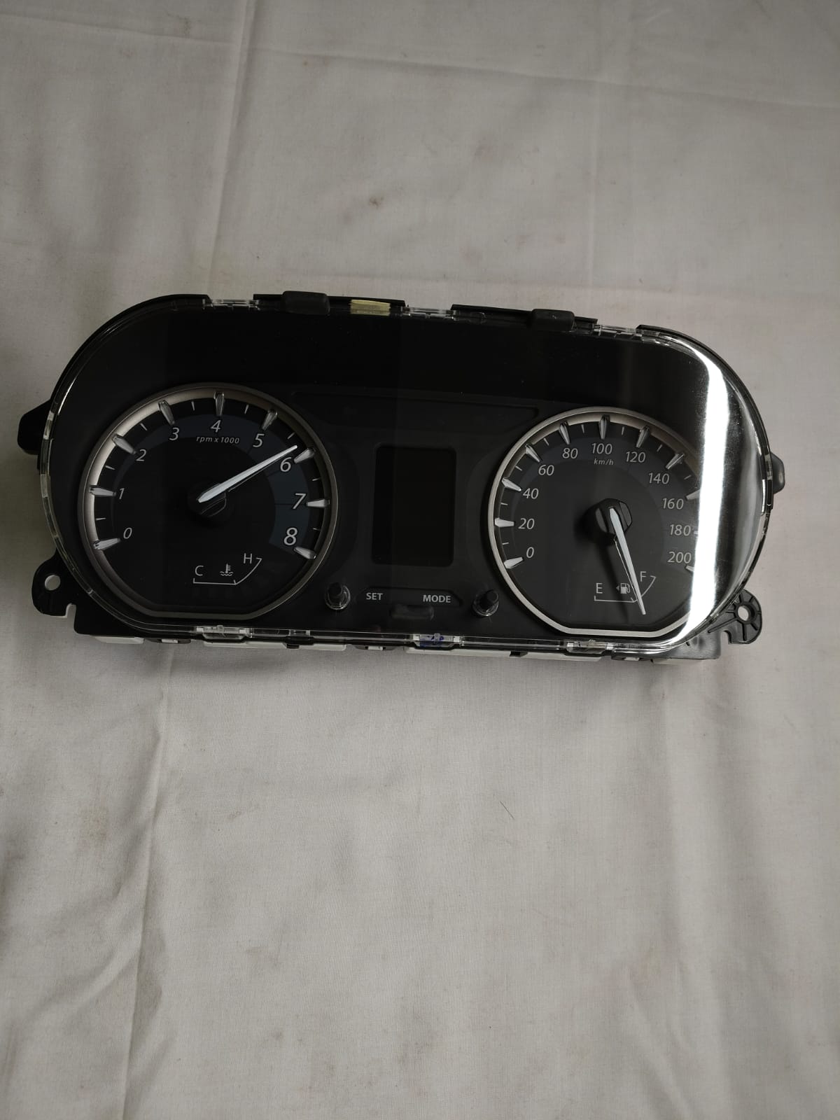 542716262002 TATA NEXON METER