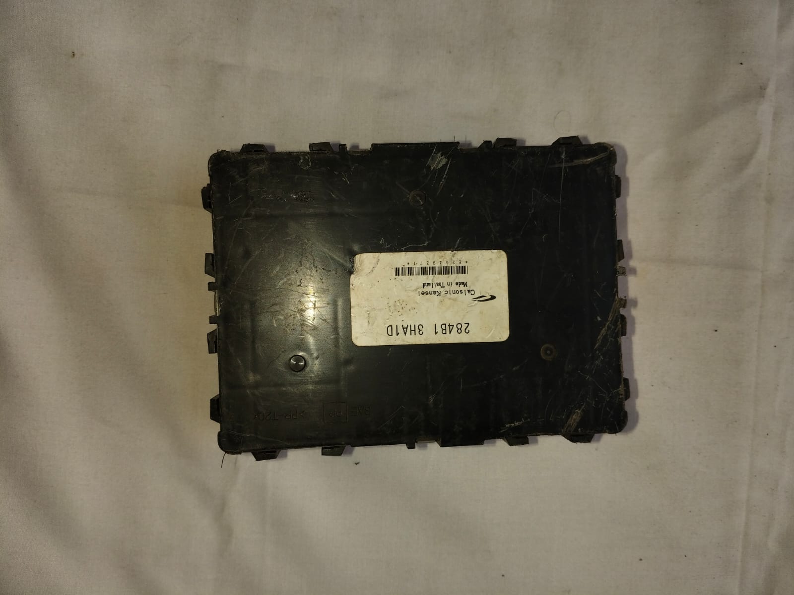 284B1 3HA1D NISSAN BCM - Image 3