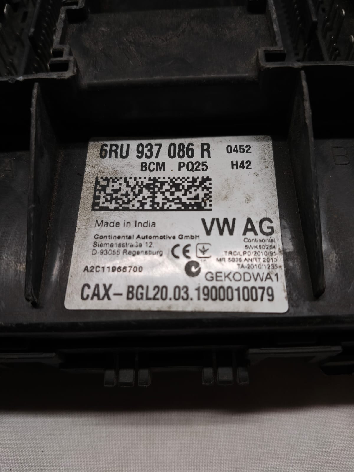 6RU 937 086 R Volkswagen Polo Vento and Skoda Rapid BCM - Image 4