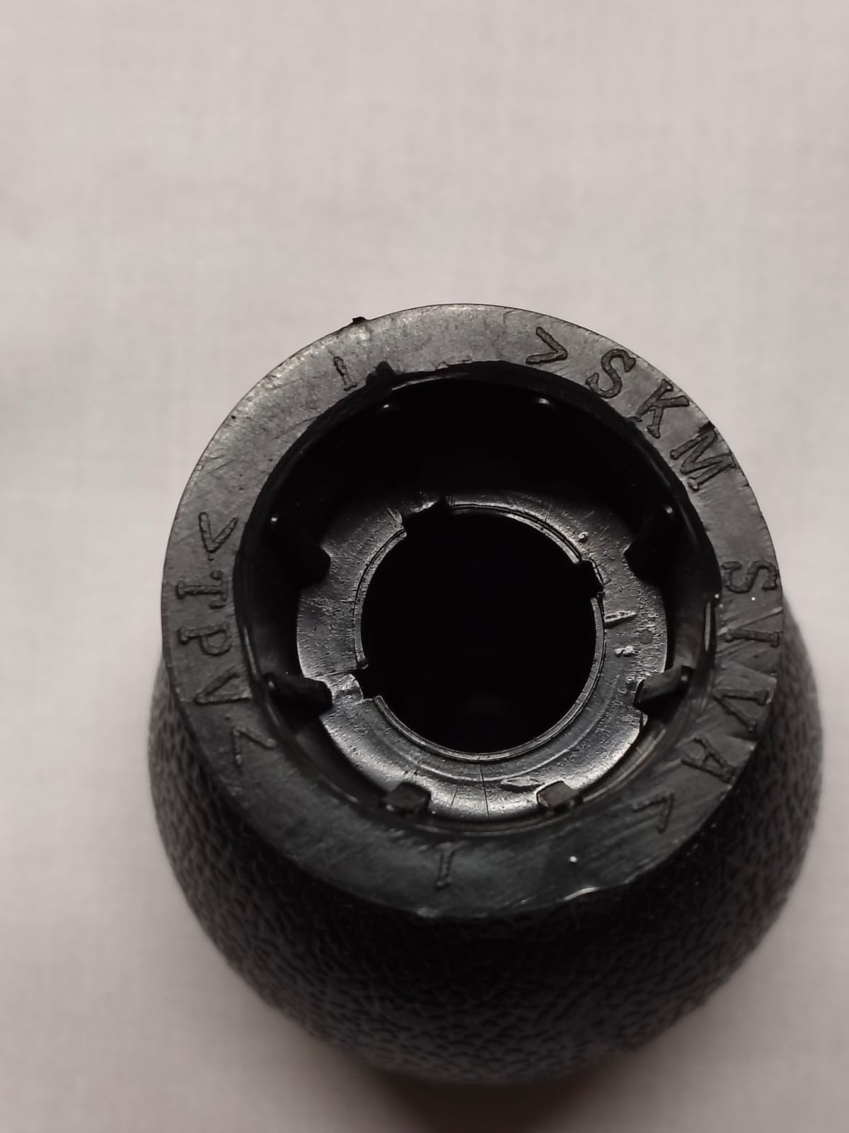 Maruti Suzuki Swift KNOB GEAR - Image 3