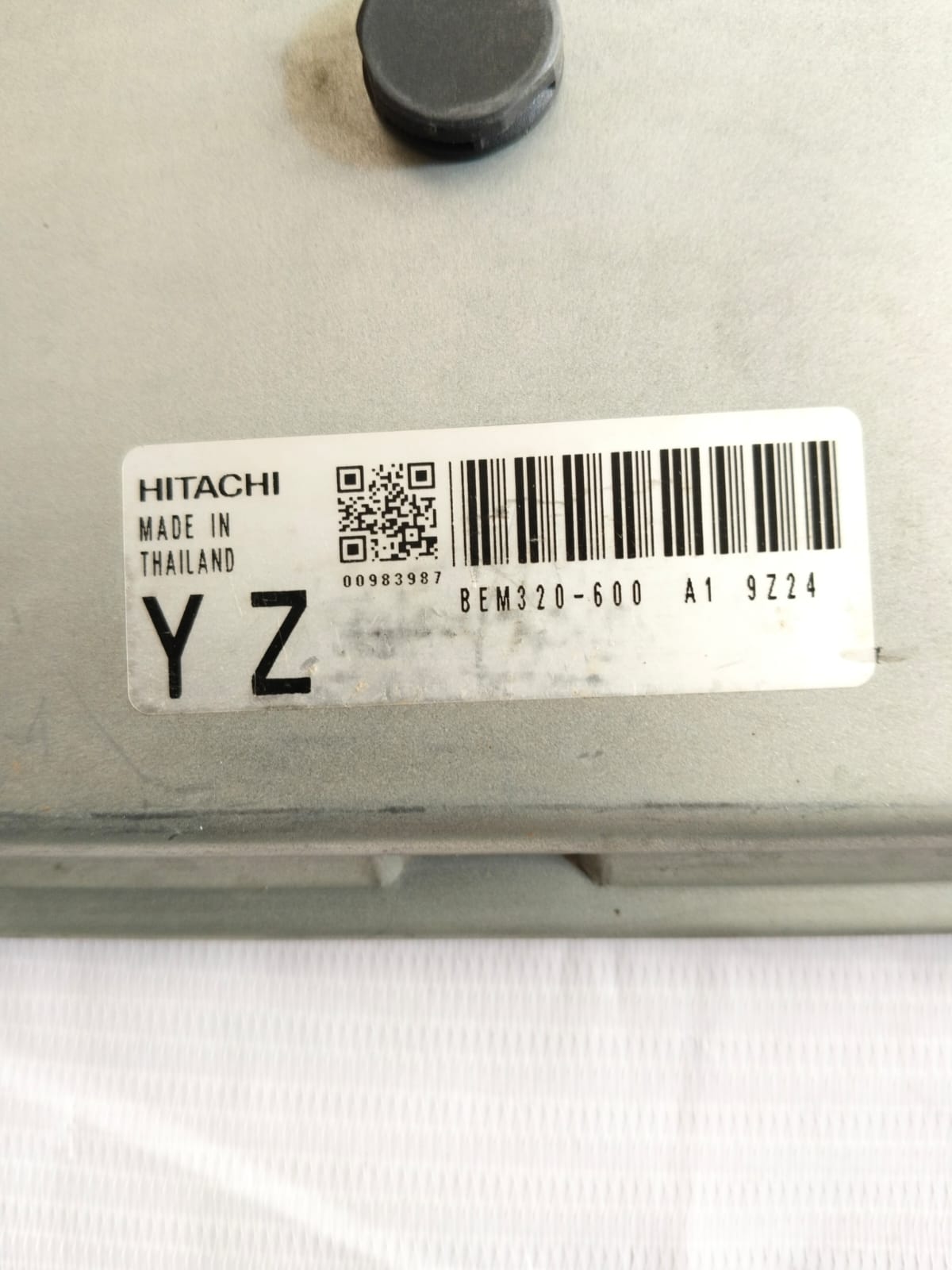 BEM320 NISSAN MICRA DATSUN PETROL ECM - Image 3
