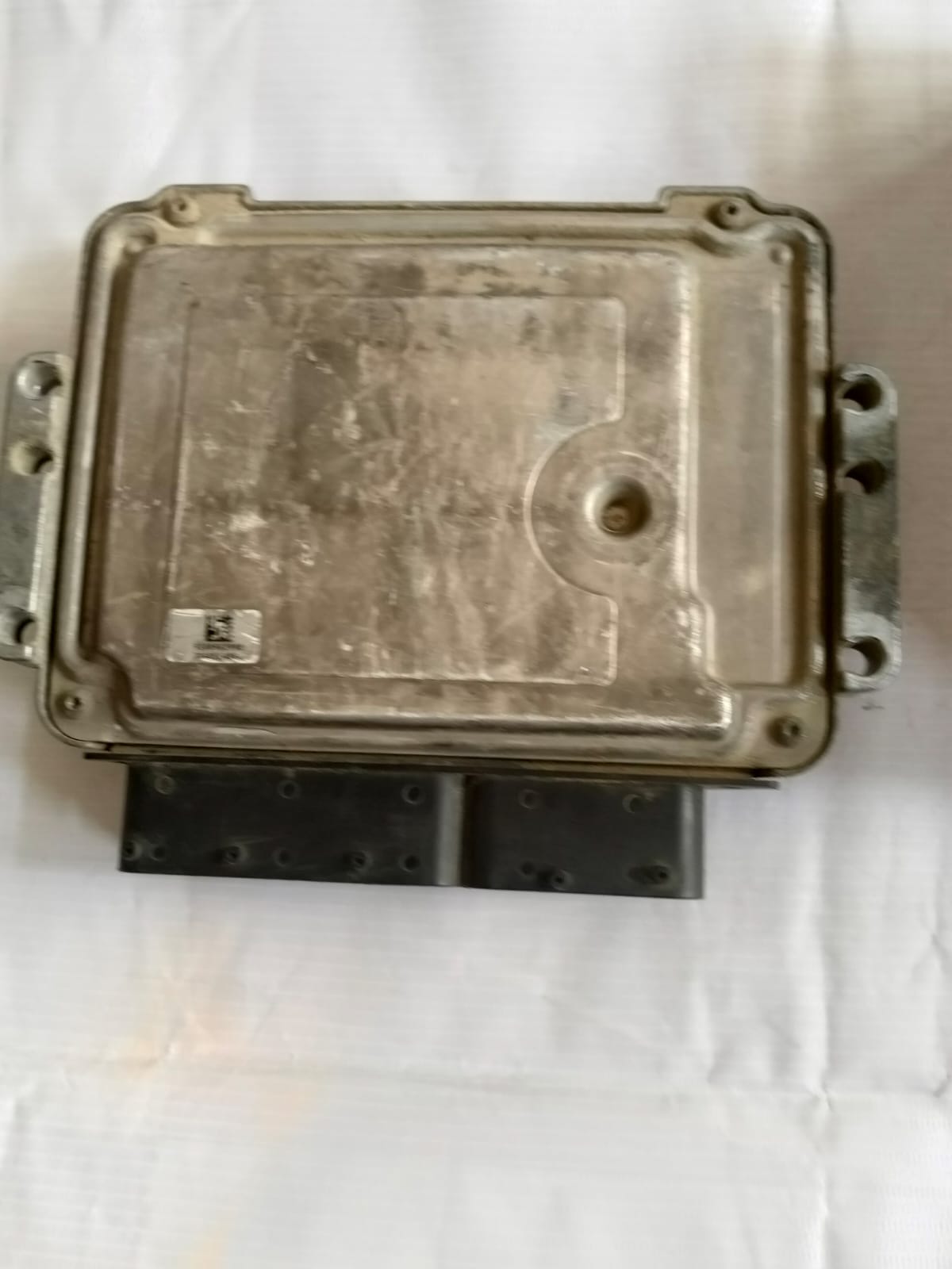 0 281 013 397 HYUNDAI VERNA DIESEL ECM - Image 3